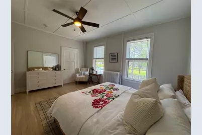 8 Barney Street #1, Newport, RI 02840 - Photo 10