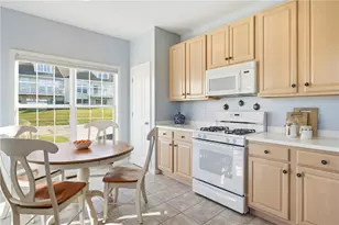 222 Rolling Hill Rd, Portsmouth, RI 02871 - Photo 28