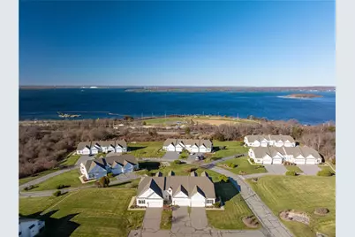 222 Rolling Hill Road, Portsmouth, RI 02871 - Photo 12