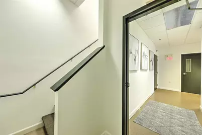 577 Warren Avenue, East Providence, RI 02914 - Photo 4