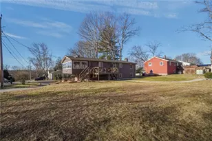 1 Tiffany Dr, Cumberland, RI 02864 - Photo 4