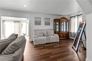 129 Shore Rd, East Providence, RI 02903 - Photo 16