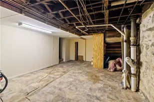 129 Shore Rd, East Providence, RI 02903 - Photo 24