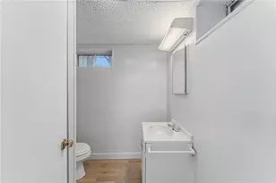 21 Webb St, Providence, RI 02908 - Photo 34