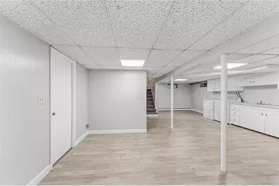 21 Webb Street, Providence, RI 02908 - Photo 32