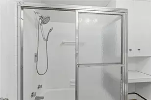 21 Webb St, Providence, RI 02908 - Photo 30