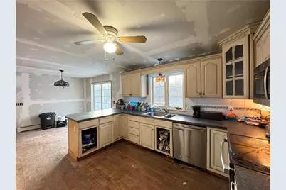 45 Pleasant View Drive, Hopkinton, RI 02832 - Photo 4