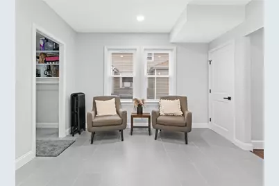 23 Mowry Avenue, East Providence, RI 02914 - Photo 10