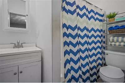 107 Wayne Street, Warwick, RI 02889 - Photo 24