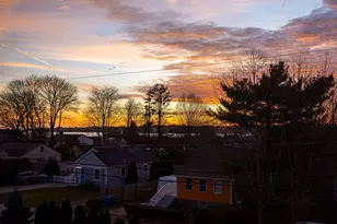 84 Allston Ave, Middletown, RI 02842 - Photo 6