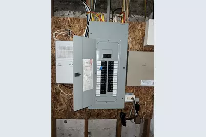 140 Lake View Road, Cranston, RI 02920 - Photo 34