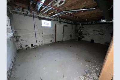 140 Lake View Road, Cranston, RI 02920 - Photo 32