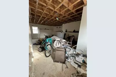 140 Lake View Road, Cranston, RI 02920 - Photo 26