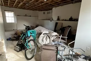 140 Lake View Rd, Cranston, RI 02920 - Photo 26