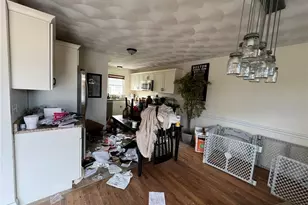 140 Lake View Rd, Cranston, RI 02920 - Photo 16