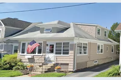 25 Elinora Street, East Providence, RI 02915 - Photo 2