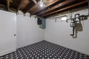 33 Moorland Ave, Providence, RI 02908 - Photo 28