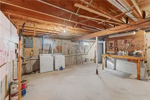 8 Harris Ave, Warren, RI 02885 - Photo 38