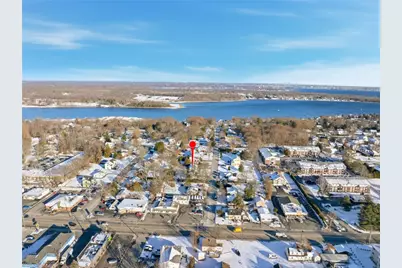 8 Harris Avenue, Warren, RI 02885 - Photo 4