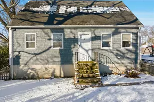 8 Harris Ave, Warren, RI 02885 - Photo 14