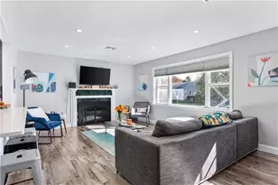 4 James St, Middletown, RI 02842 - Photo 20