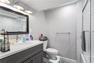 4 James St, Middletown, RI 02842 - Photo 24