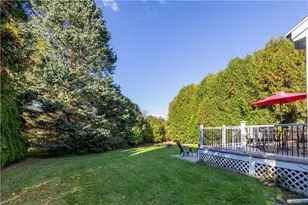 4 James St, Middletown, RI 02842 - Photo 28