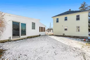 2 Ann St, North Providence, RI 02904 - Photo 6