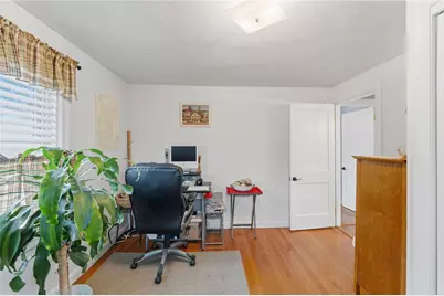 20 Bridgham Street, East Providence, RI 02916 - Photo 16