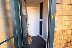 438 Wolcott Ave, Middletown, RI 02842 - Photo 4