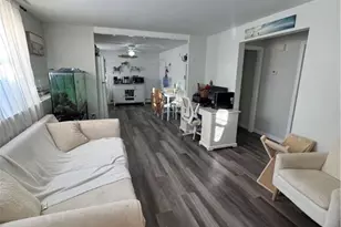 321 Budlong Rd, Cranston, RI 02920 - Photo 6