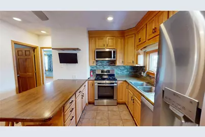 84 Boyce Avenue, Pawtucket, RI 02861 - Photo 12