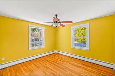 27 Bishop Drive, Cumberland, RI 02864 - Photo 12