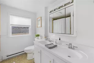 225 Ardway Ave, Warwick, RI 02889 - Photo 22