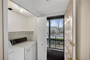 650 E Greenwich Ave, West Warwick, RI 02893 - Photo 32