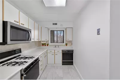 650 East Greenwich Avenue #5-110, West Warwick, RI 02893 - Photo 10