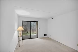 650 E Greenwich Ave, West Warwick, RI 02893 - Photo 18