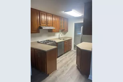 18 Ryan Avenue #2S, Bristol, RI 02809 - Photo 2