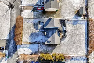 86 S Weeden Rd, South Kingstown, RI 02879 - Photo 6