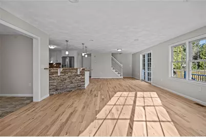 37 Holden Street, Coventry, RI 02816 - Photo 4