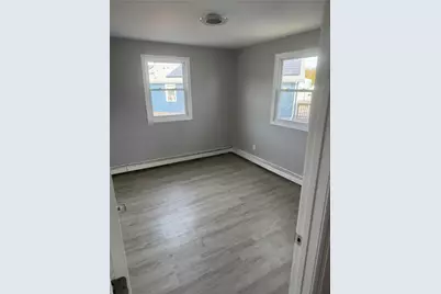 69 Silver Lake Avenue, Providence, RI 02909 - Photo 10