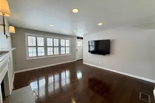 281 Abbott Run Valley Rd, Cumberland, RI 02864 - Photo 8