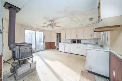 2321 Post Road, South Kingstown, RI 02879 - Photo 16