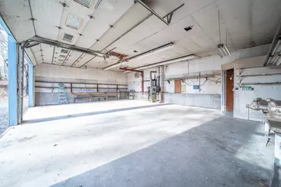 2321 Post Road, South Kingstown, RI 02879 - Photo 32