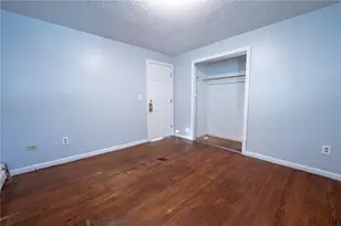 138 Glenbridge Ave, Providence, RI 02909 - Photo 10