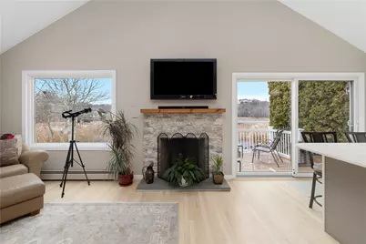 125 Montauk Road, Narragansett, RI 02882 - Photo 16