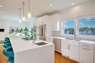 100 Priscilla Dr, Cranston, RI 02921 - Photo 16