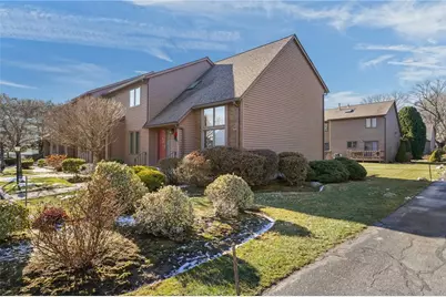 244 Mayfield Avenue #F, Cranston, RI 02920 - Photo 6