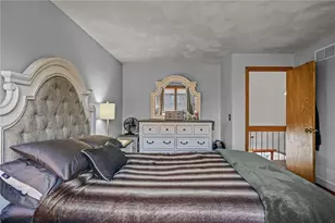 244 Mayfield Ave, Cranston, RI 02920 - Photo 24