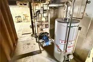 345 Carrington Ave, Woonsocket, RI 02895 - Photo 48